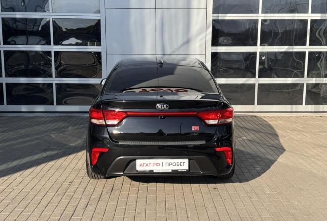 Kia Rio III Рестайлинг с пробегом 2017 года, цена 1 080 000 рублей, 152359 км, седан, Автокод Объявления