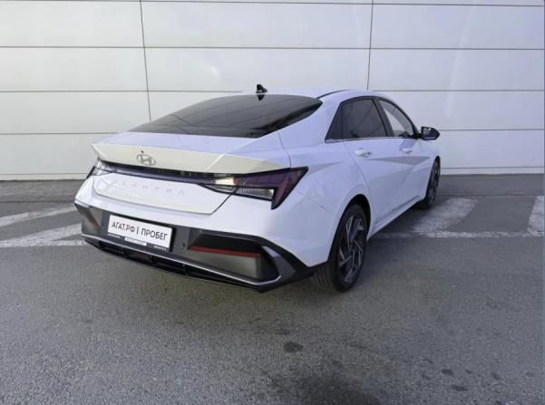 Hyundai Elantra VII (CN7) Рестайлинг с пробегом 2023 года, цена 1 860 000 рублей, 90154 км, седан, Автокод Объявления