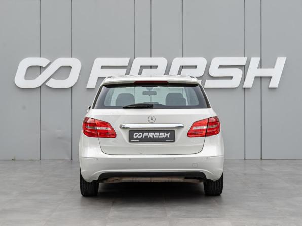 Mercedes-Benz B-Класс II (W246) с пробегом 2012 года, цена 1 125 000 рублей, 138529 км, хэтчбек, Автокод Объявления