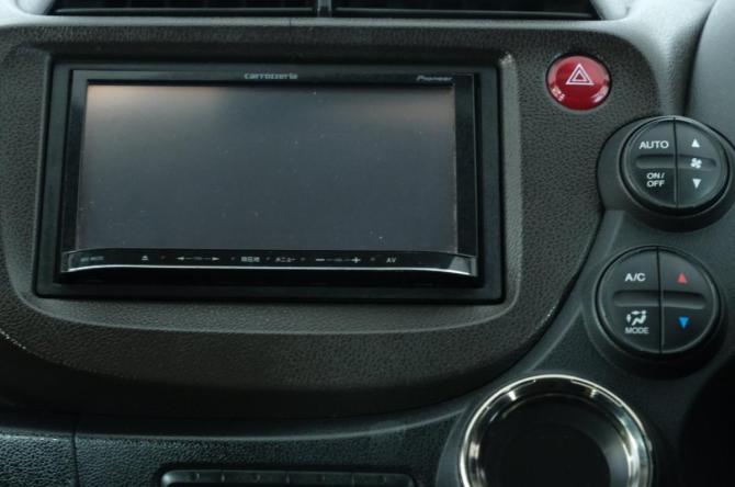 Honda Fit Shuttle I Рестайлинг с пробегом 2014 года, цена 999 000 рублей, 188100 км, универсал, Автокод Объявления