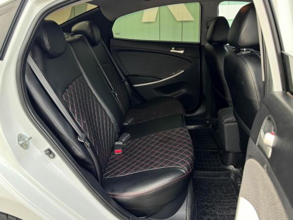 Hyundai Solaris I Рестайлинг с пробегом 2014 года, цена 869 000 рублей, 186488 км, седан, Автокод Объявления