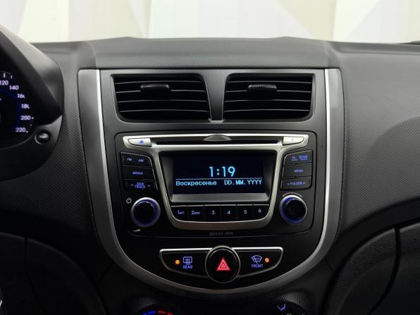 Hyundai Solaris I Рестайлинг с пробегом 2016 года, цена 1 310 000 рублей, 93948 км, седан, Автокод Объявления