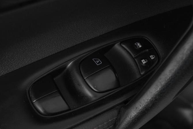 Nissan Qashqai II с пробегом 2014 года, цена 1 549 000 рублей, 185000 км, внедорожник, Автокод Объявления