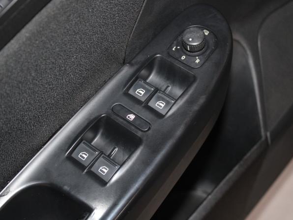 Volkswagen Passat B6 с пробегом 2006 года, цена 639 900 рублей, 236373 км, седан, Автокод Объявления