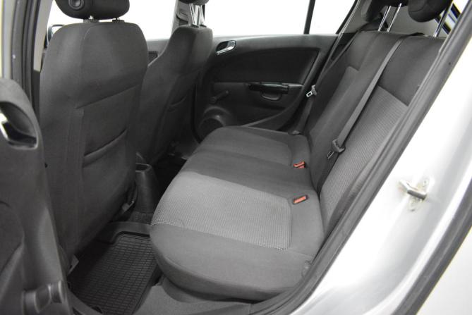 Opel Corsa D с пробегом 2009 года, цена 289 000 рублей, 106000 км, хэтчбек, Автокод Объявления