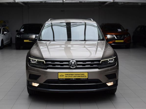 Volkswagen Tiguan II с пробегом 2018 года, цена 2 405 000 рублей, 73063 км, внедорожник, Автокод Объявления