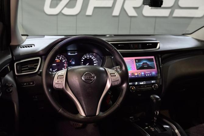 Nissan Qashqai II с пробегом 2017 года, цена 1 569 000 рублей, 174000 км, внедорожник, Автокод Объявления