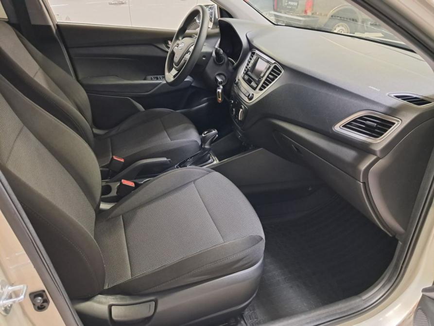 Hyundai Solaris II Набережные Челны  - изображение 13