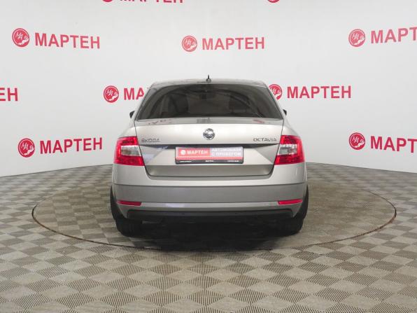 Skoda Octavia III (A7) Рестайлинг с пробегом 2018 года, цена 1 724 000 рублей, 135155 км, лифтбек, Автокод Объявления