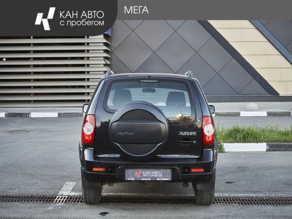 Chevrolet Niva I Рестайлинг с пробегом 2017 года, цена 718 000 рублей, 122377 км, внедорожник, Автокод Объявления