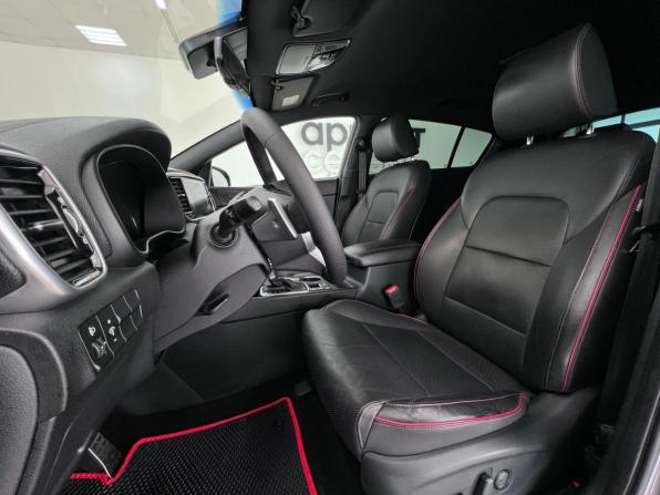 Kia Sportage IV Рестайлинг с пробегом 2019 года, цена 2 300 000 рублей, 108430 км, внедорожник, Автокод Объявления