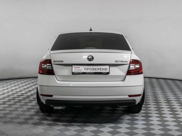 Skoda Octavia III (A7) Рестайлинг с пробегом 2018 года, цена 1 770 000 рублей, 204747 км, лифтбек, Автокод Объявления