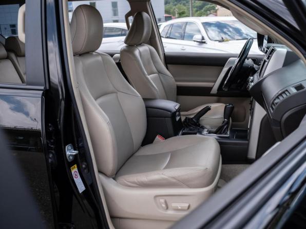 Toyota Land Cruiser Prado 150 Series с пробегом 2010 года, цена 2 580 000 рублей, 313025 км, внедорожник, Автокод Объявления