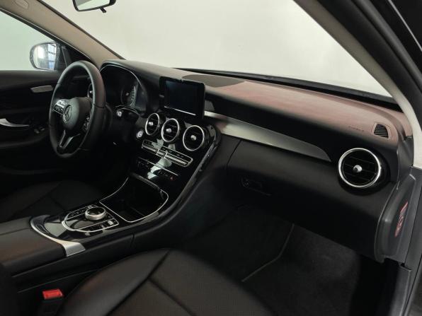 Mercedes-Benz C-Класс IV (W205) Рестайлинг с пробегом 2019 года, цена 2 450 000 рублей, 186805 км, седан, Автокод Объявления