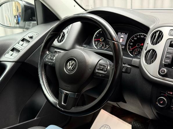 Volkswagen Tiguan I Рестайлинг с пробегом 2013 года, цена 1 559 000 рублей, 136169 км, внедорожник, Автокод Объявления
