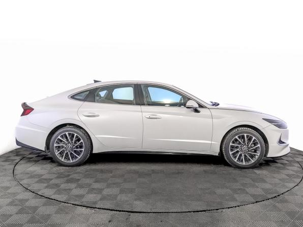 Hyundai Sonata VIII (DN8) с пробегом 2022 года, цена 2 615 000 рублей, 98531 км, седан, Автокод Объявления