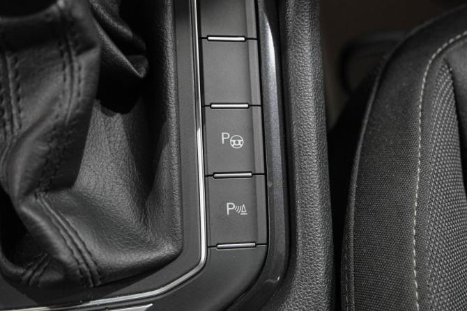 Volkswagen Tiguan II с пробегом 2019 года, цена 3 249 000 рублей, 75917 км, внедорожник, Автокод Объявления