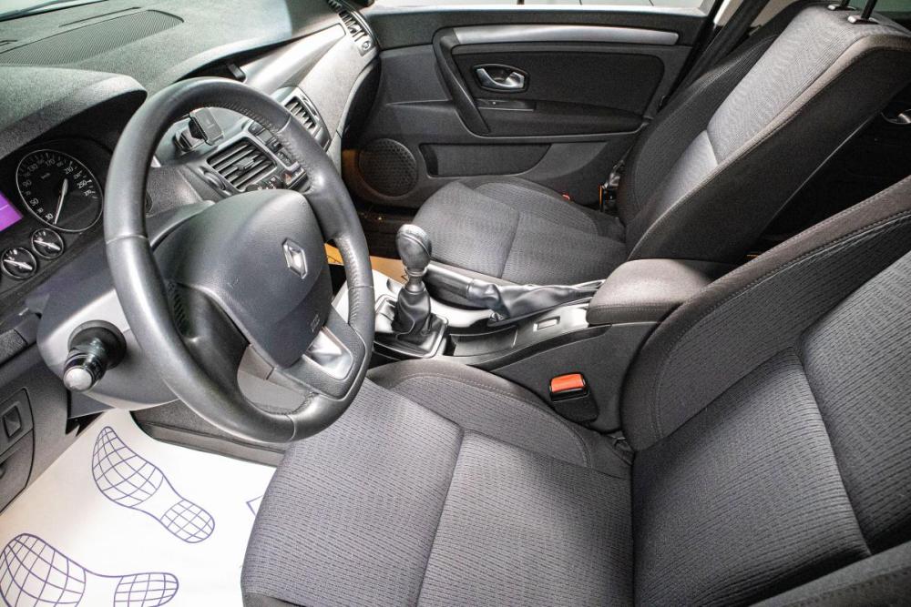 Renault Laguna III Сургут  - изображение 9