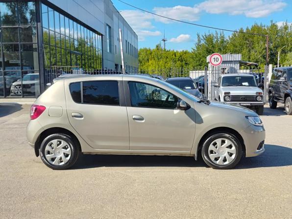 Renault Sandero II с пробегом 2016 года, цена 970 000 рублей, 95688 км, хэтчбек, Автокод Объявления