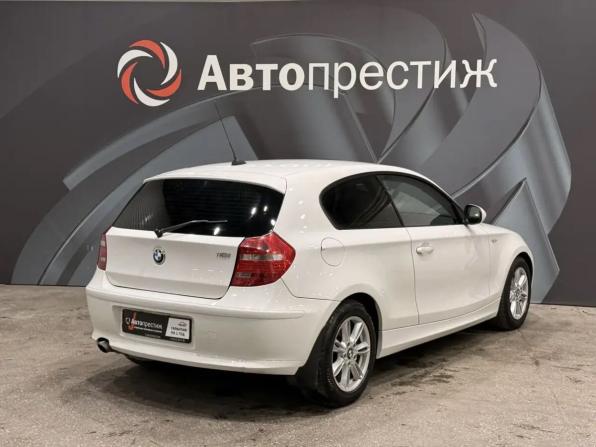 BMW 1 серии I (E81/E82/E87/E88) Рестайлинг с пробегом 2011 года, цена 855 000 рублей, 142000 км, хэтчбек, Автокод Объявления