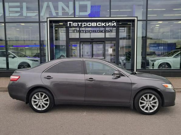 Toyota Camry VI (XV40) Рестайлинг с пробегом 2009 года, цена 950 000 рублей, 253695 км, седан, Автокод Объявления