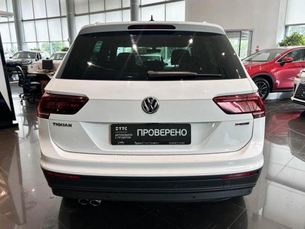 Volkswagen Tiguan II с пробегом 2018 года, цена 2 384 000 рублей, 136283 км, внедорожник, Автокод Объявления