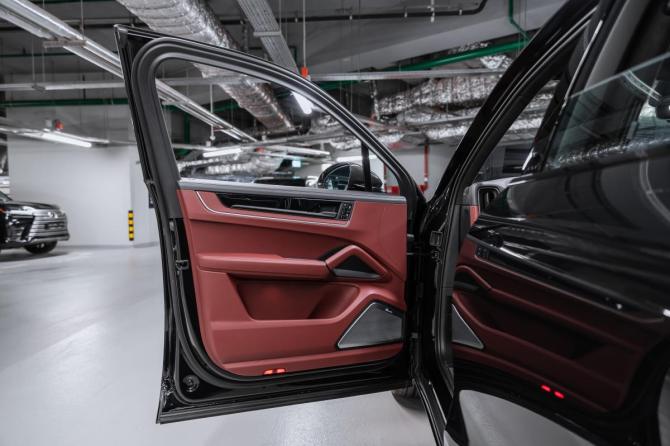 Новый Porsche Cayenne III Рестайлинг 2026 года, цена 25 900 000 рублей, внедорожник, Автокод Объявления