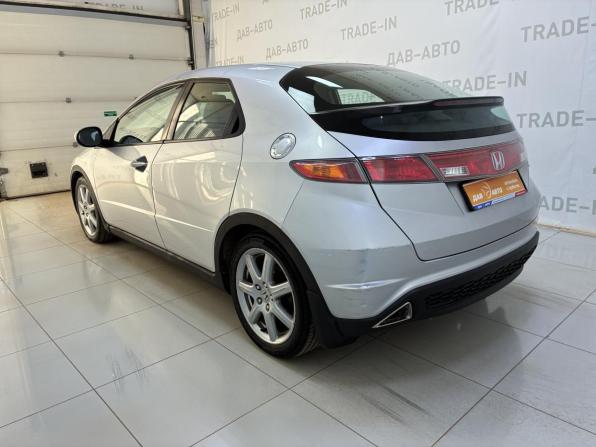Honda Civic VIII с пробегом 2006 года, цена 538 000 рублей, 186000 км, хэтчбек, Автокод Объявления