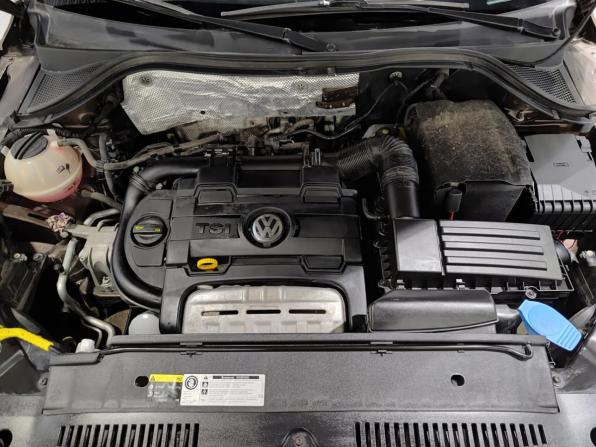 Volkswagen Tiguan I Рестайлинг с пробегом 2016 года, цена 1 390 000 рублей, 127107 км, внедорожник, Автокод Объявления