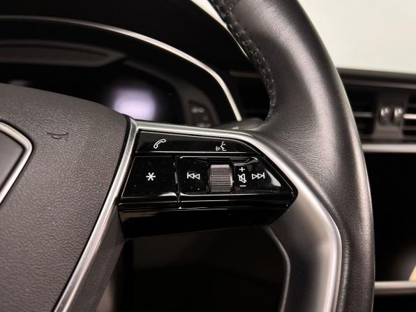 Audi A6 V (C8) с пробегом 2021 года, цена 3 990 000 рублей, 54043 км, седан, Автокод Объявления