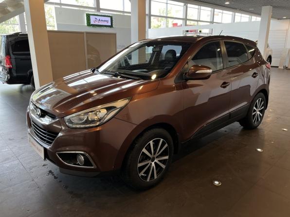 Hyundai ix35 I Рестайлинг с пробегом 2014 года, цена 1 100 000 рублей, 261826 км, внедорожник, Автокод Объявления