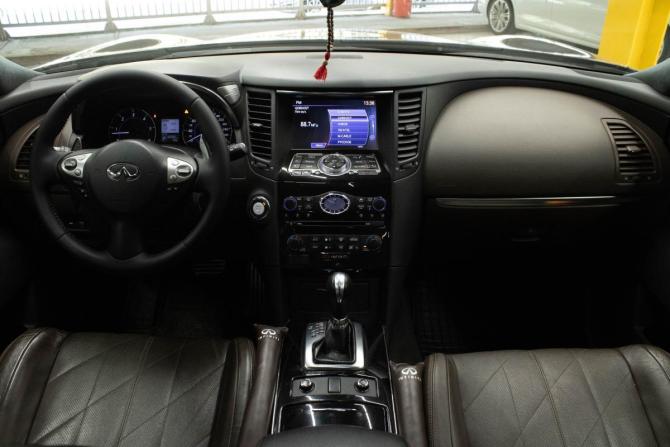 Infiniti QX70 с пробегом 2015 года, цена 3 129 000 рублей, 109386 км, внедорожник, Автокод Объявления