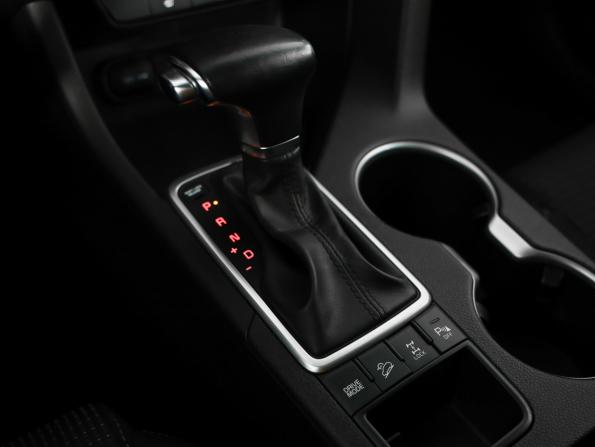 Kia Sportage IV Рестайлинг с пробегом 2019 года, цена 2 049 000 рублей, 75678 км, внедорожник, Автокод Объявления