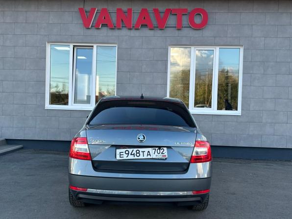Skoda Octavia III (A7) Рестайлинг с пробегом 2018 года, цена 1 670 000 рублей, 141893 км, лифтбек, Автокод Объявления