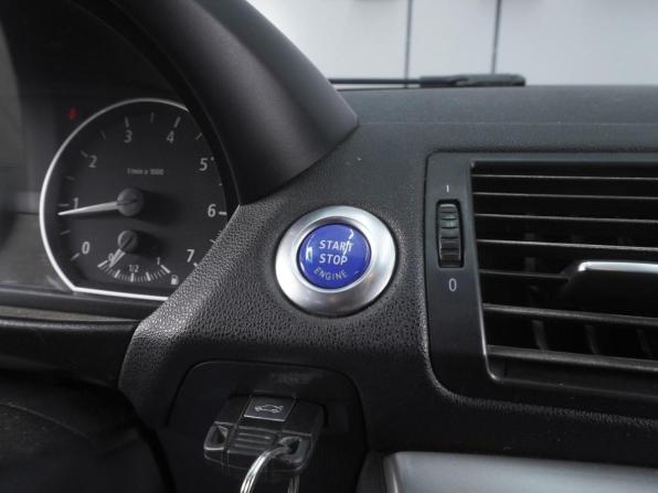 BMW 1 серии I (E81/E82/E87/E88) с пробегом 2005 года, цена 799 000 рублей, 259989 км, хэтчбек, Автокод Объявления
