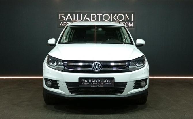 Volkswagen Tiguan I Рестайлинг с пробегом 2015 года, цена 1 270 000 рублей, 199325 км, внедорожник, Автокод Объявления