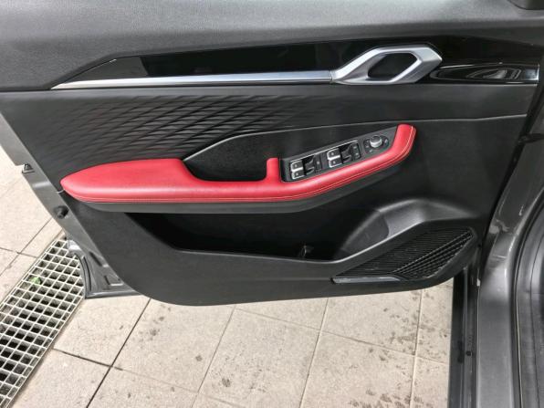 Geely Coolray I Рестайлинг с пробегом 2024 года, цена 2 180 000 рублей, 26100 км, внедорожник, Автокод Объявления