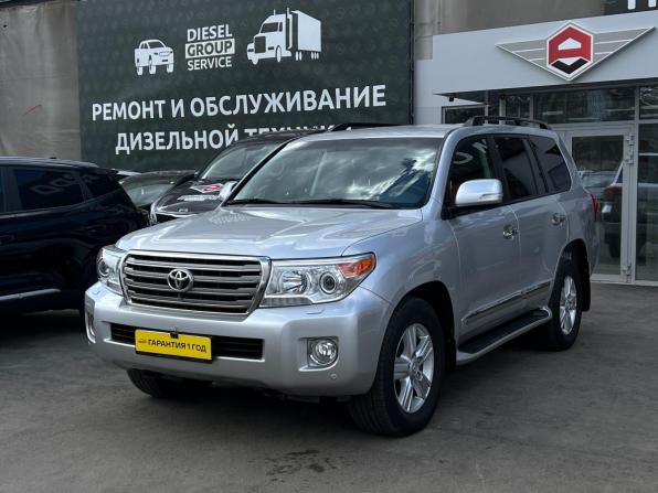 Toyota Land Cruiser 200 Series Рестайлинг 1 с пробегом 2014 года, цена 4 500 000 рублей, 180522 км, внедорожник, Автокод Объявления