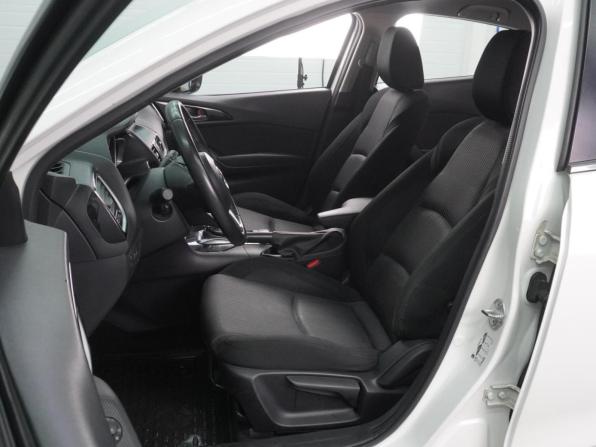 Mazda 3 III (BM) с пробегом 2014 года, цена 1 299 000 рублей, 114771 км, хэтчбек, Автокод Объявления