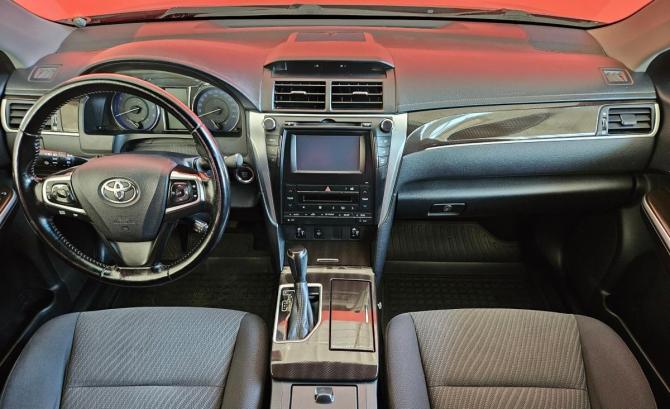 Toyota Camry VII (XV50) Рестайлинг с пробегом 2016 года, цена 1 895 000 рублей, 184644 км, седан, Автокод Объявления