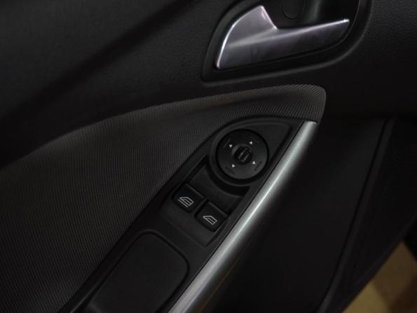 Ford Focus III с пробегом 2012 года, цена 749 000 рублей, 251420 км, седан, Автокод Объявления