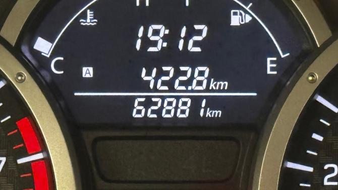 Suzuki Jimny III Рестайлинг 2 с пробегом 2014 года, цена 1 499 000 рублей, 62880 км, внедорожник, Автокод Объявления