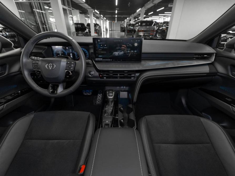 Toyota Camry IX (XV80) Москва  - изображение 8