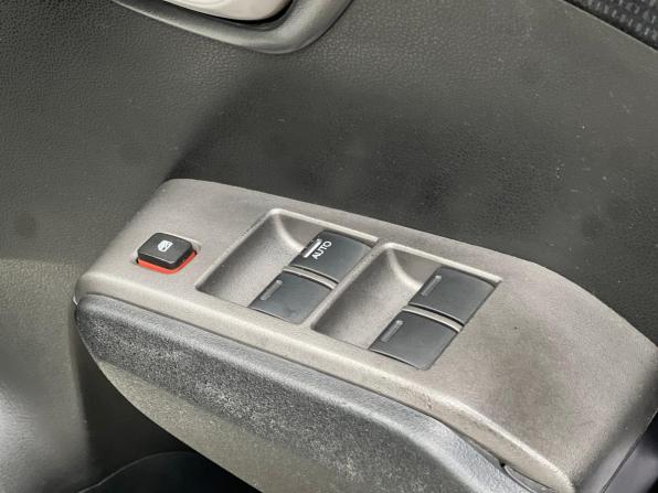 Honda Fit II с пробегом 2011 года, цена 850 000 рублей, 114650 км, хэтчбек, Автокод Объявления