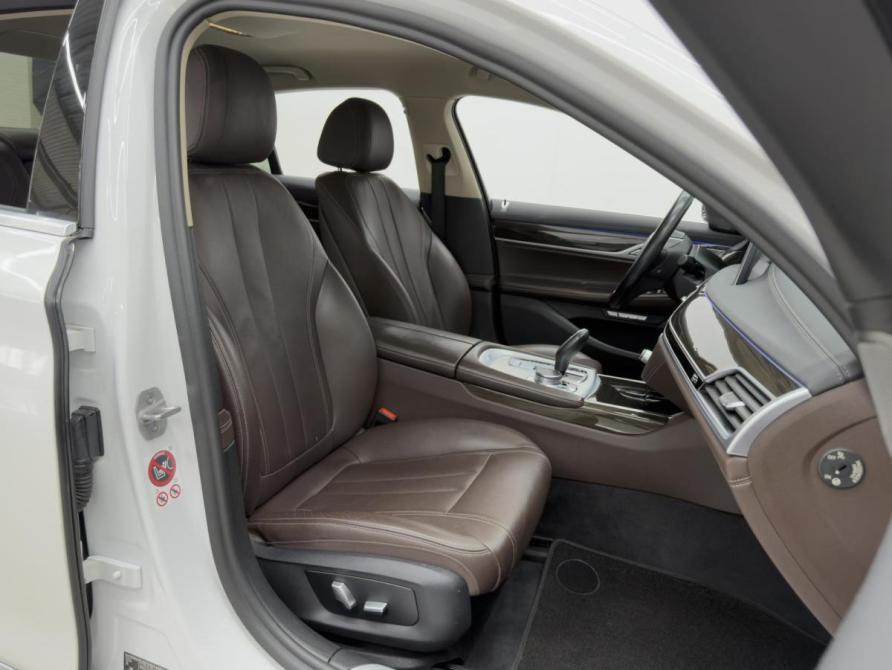 BMW 7 серии VI (G11/G12) Ростов-на-Дону  - изображение 8