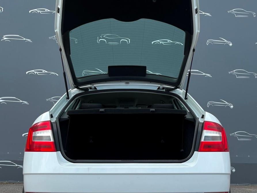 Skoda Octavia III (A7) Рестайлинг Санкт-Петербург  - изображение 12