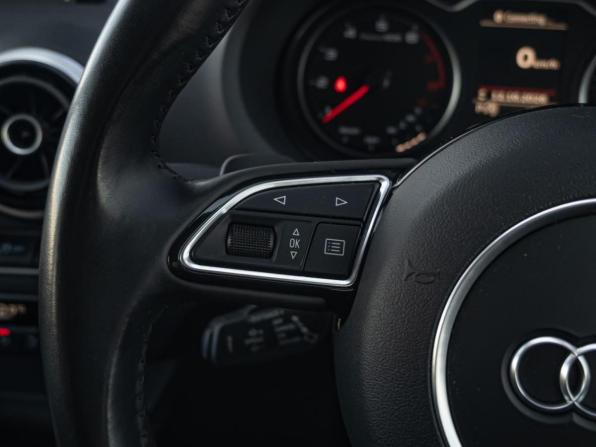 Audi A3 III (8V) с пробегом 2015 года, цена 1 770 000 рублей, 72316 км, хэтчбек, Автокод Объявления