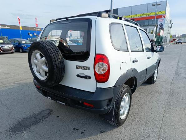 Chevrolet Niva I Рестайлинг с пробегом 2014 года, цена 539 995 рублей, 155995 км, внедорожник, Автокод Объявления