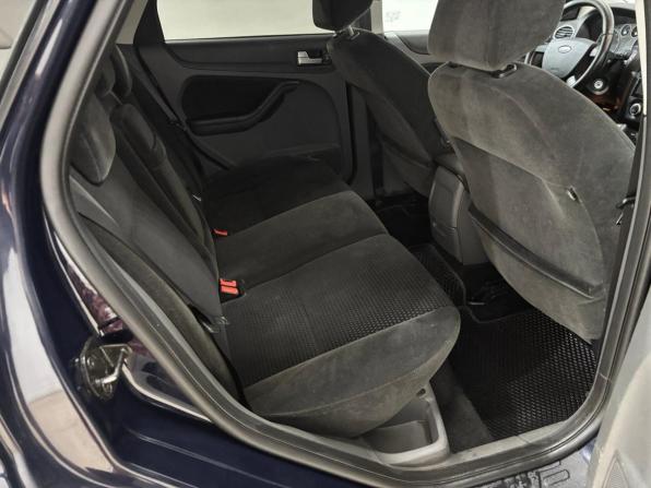 Ford Focus II с пробегом 2007 года, цена 395 000 рублей, 185767 км, хэтчбек, Автокод Объявления