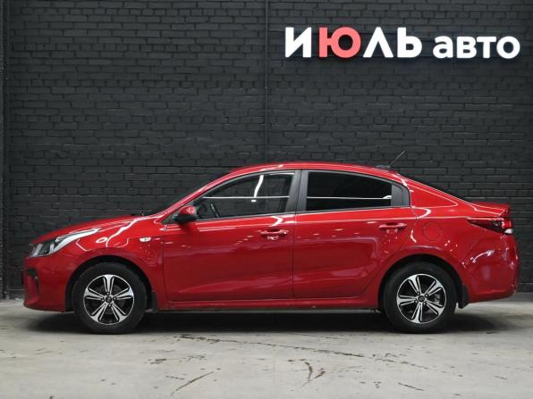 Kia Rio IV с пробегом 2018 года, цена 1 330 000 рублей, 186510 км, седан, Автокод Объявления